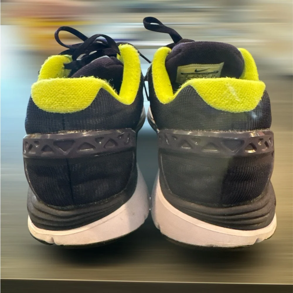 Nike Athletic Sneakers size 8‎